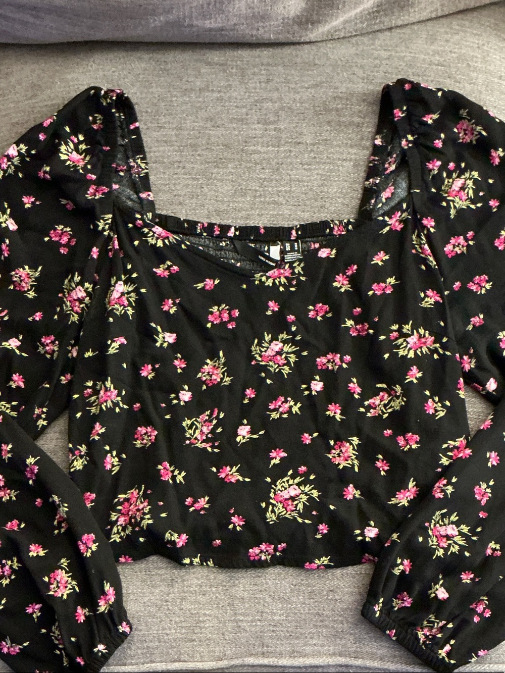 Vero Moda Black Floral Square-Neck Long Sleeve Crop Top